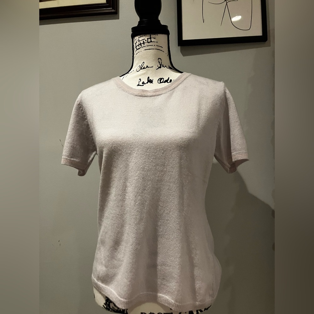 Cream cashmere sweater size large